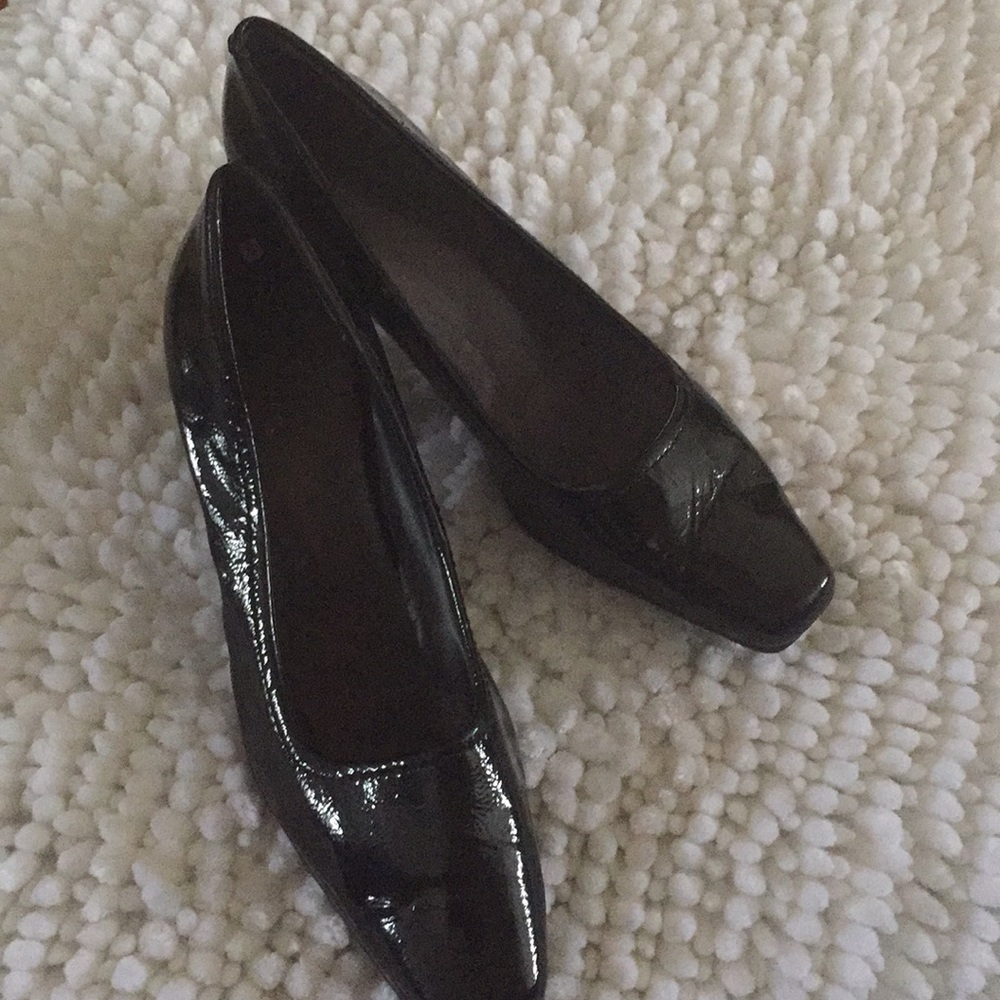 Spring Shoes - image 3